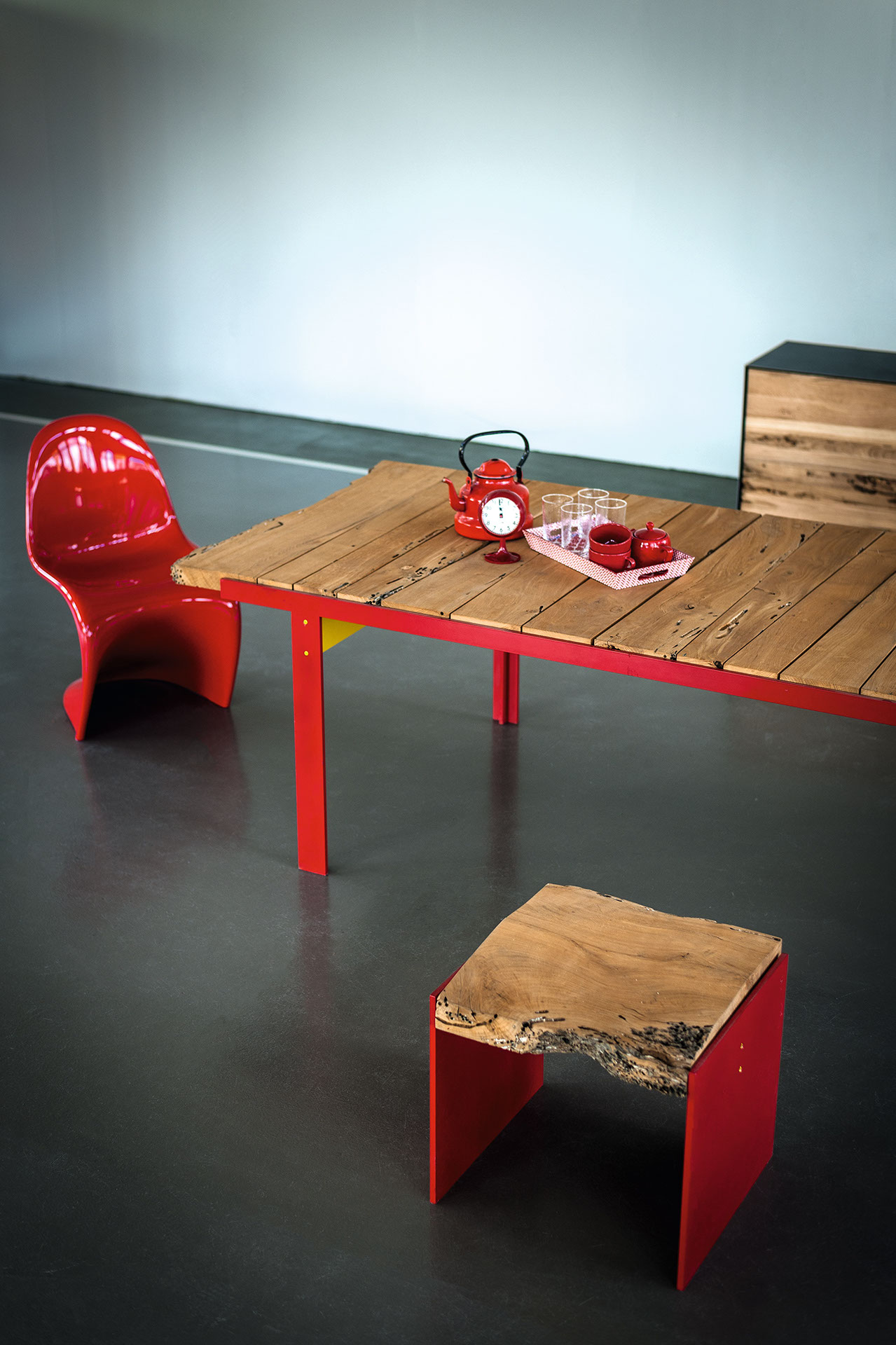 TOUCH STOOL Gallery 3