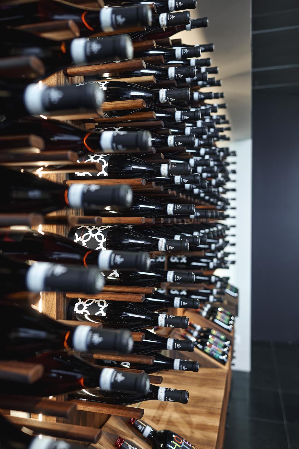 WINE WALLY Gallery 6